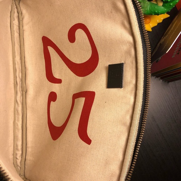 Gucci GG Supreme Angry Cat Laptop Case - Picture 5 of 8